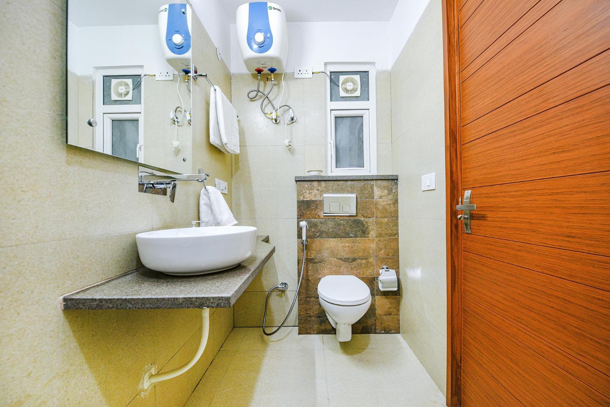 Fabhotel Sparkling - Nr Yashobhoomi Convention Centre Delhi  Exterior photo